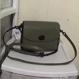 Coach lt. Fern pebble leather gunmetal hardware